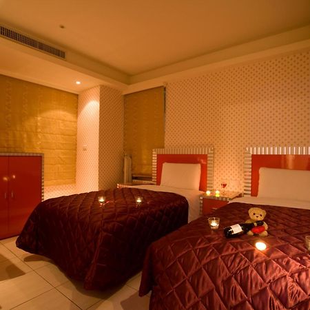 Happy Hotel Taipei Luaran gambar