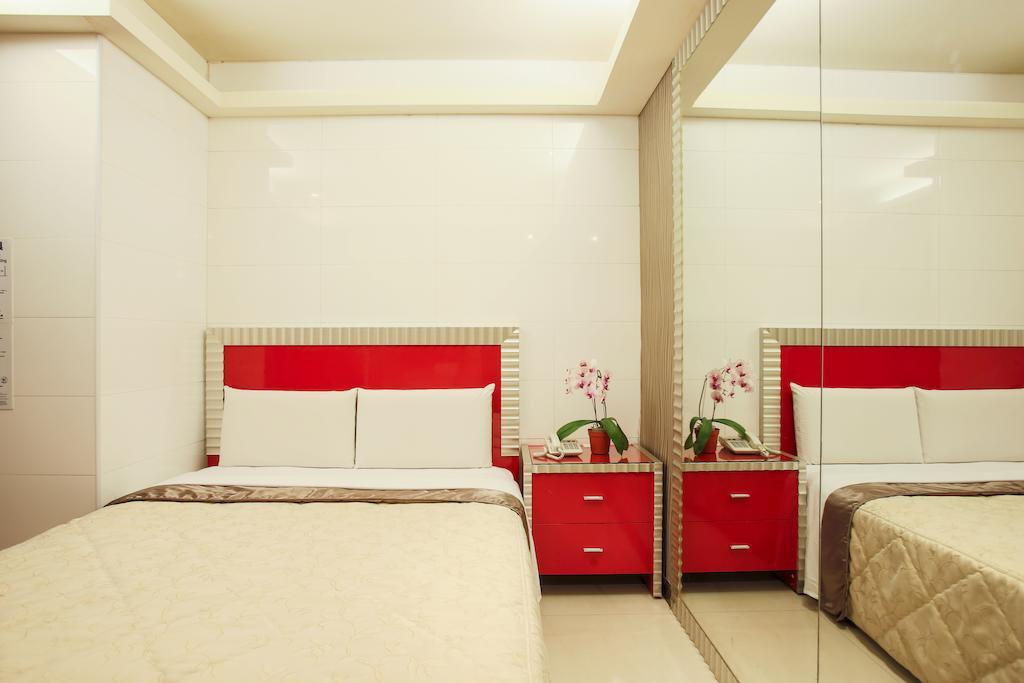 Happy Hotel Taipei Luaran gambar